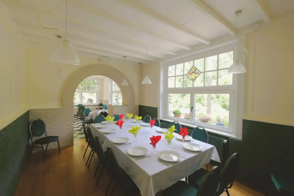 salle intime - salle des fêtes - banquet