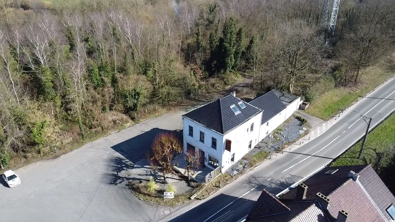salle champêtre parking